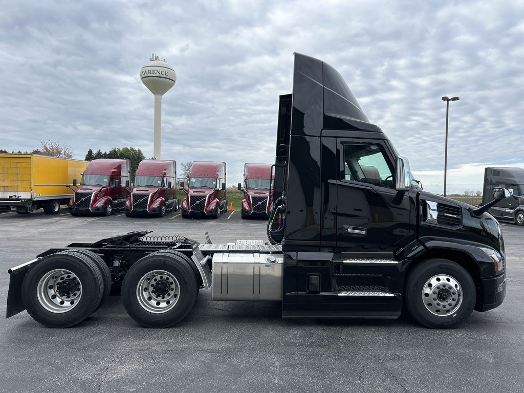 Slide images of 2026 MACK PIONEER 64T DC
