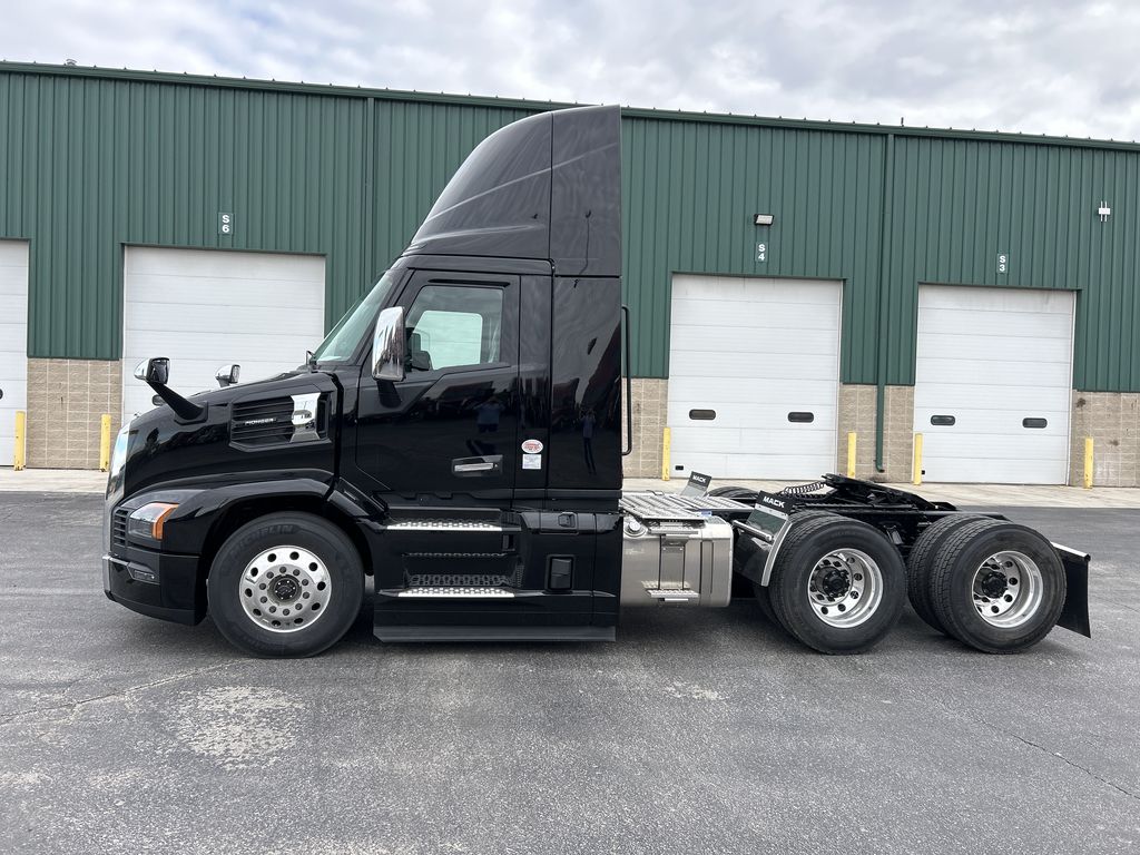 Slide images of 2026 MACK PIONEER 64T DC