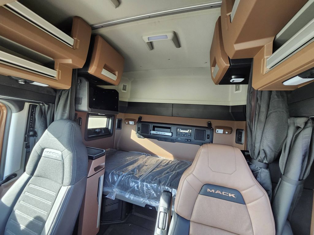 Slide images of 2026 MACK PIONEER 64T 64M