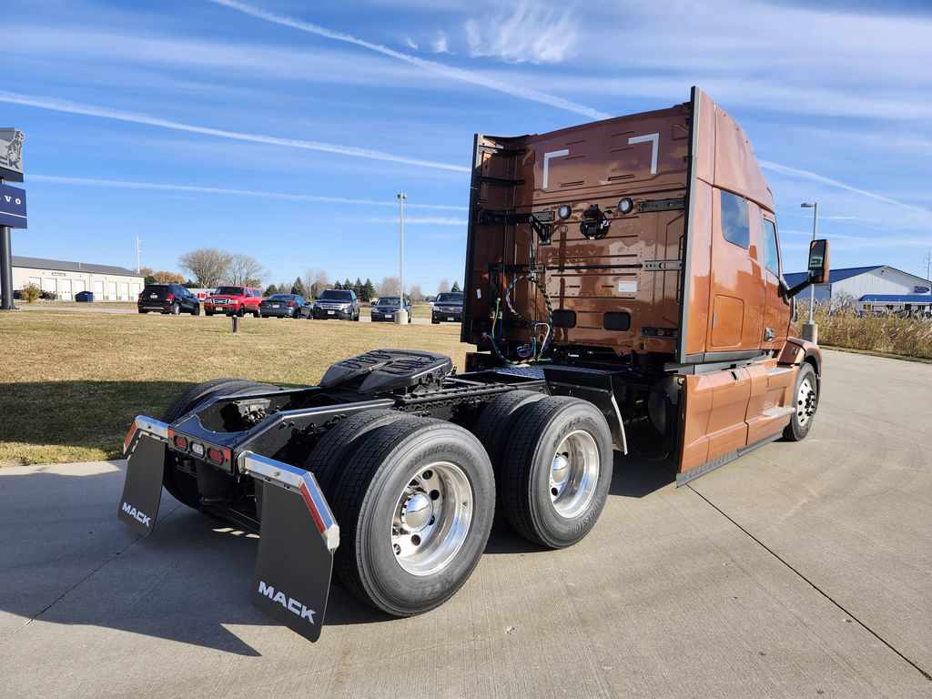 Slide images of 2026 MACK PIONEER 64T 64M