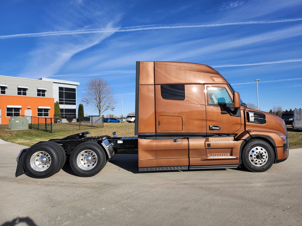 Slide images of 2026 MACK PIONEER 64T 64M
