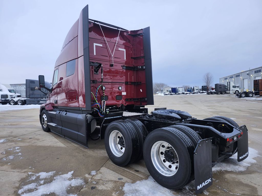 Slide images of 2026 MACK PIONEER 64T 76M