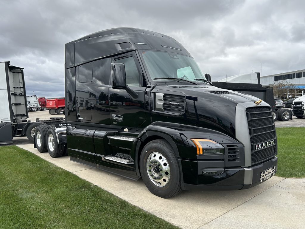 Slide images of 2026 MACK PIONEER 64T 64M