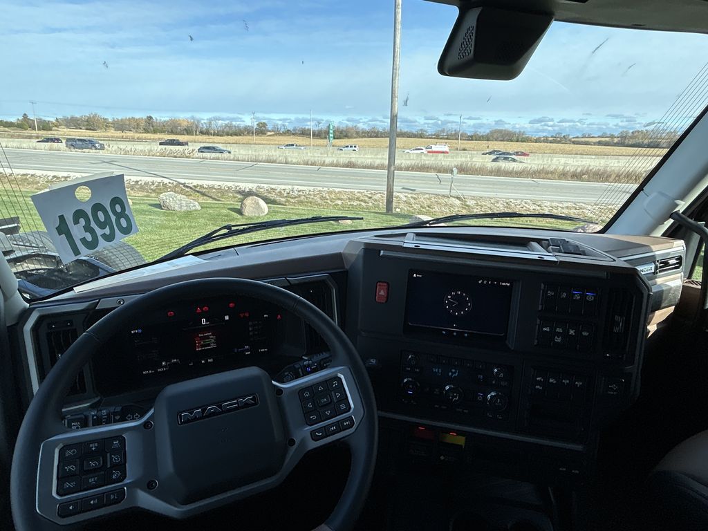 Slide images of 2026 MACK PIONEER 64T 64M