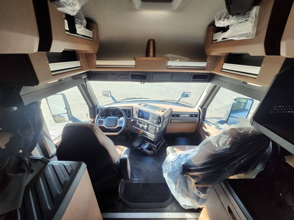 Slide images of 2026 MACK PIONEER 64T 76M