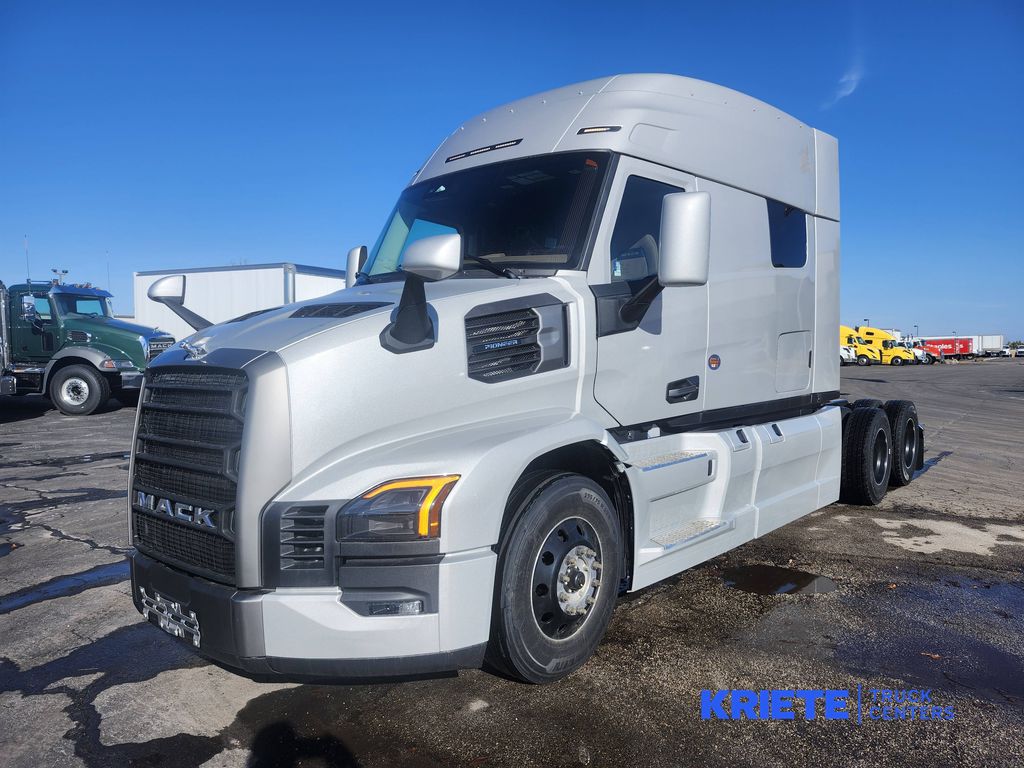 Slide images of 2026 MACK PIONEER 64T 76M