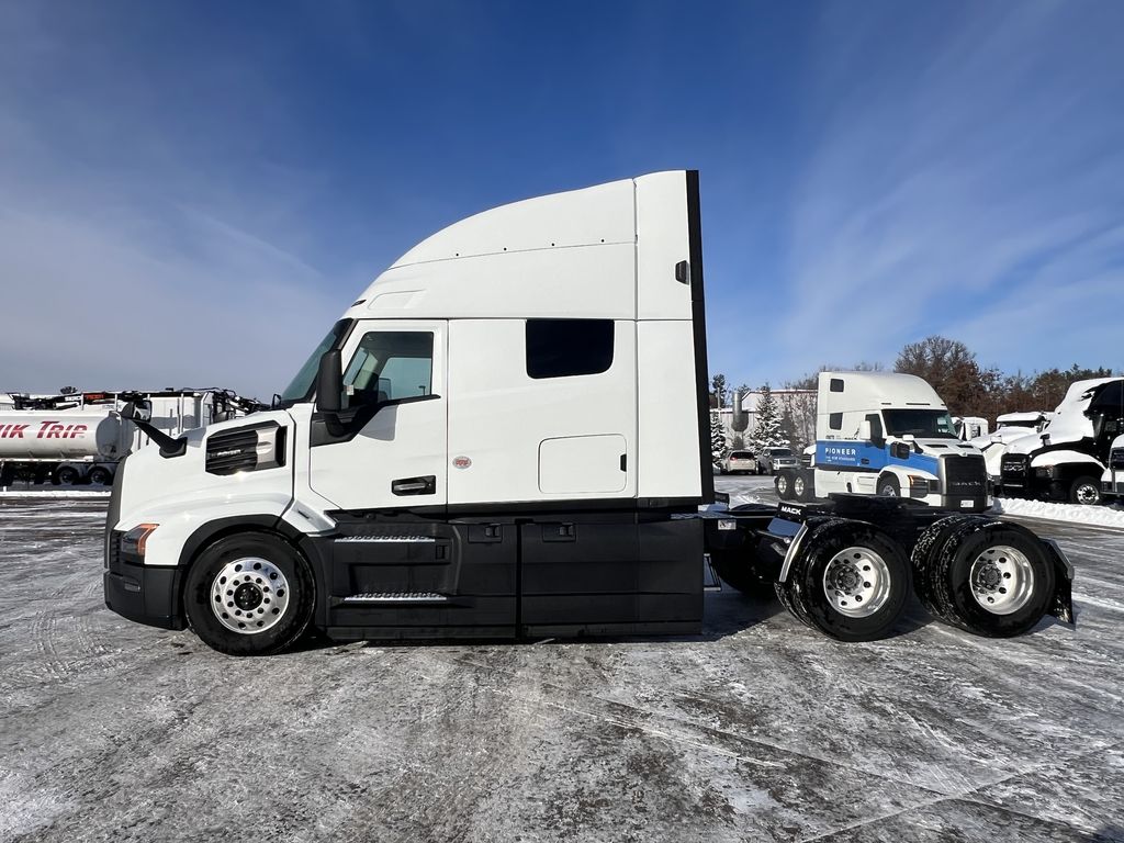 Slide images of 2026 MACK PIONEER 64T 64M