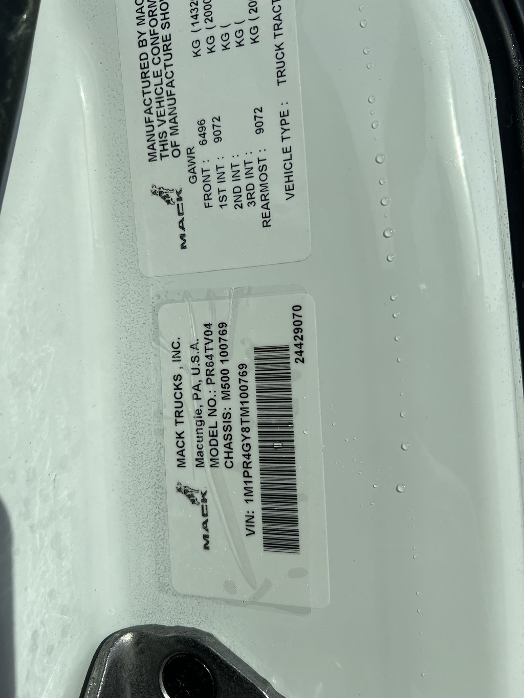 Slide images of 2026 MACK PIONEER 64T 64M