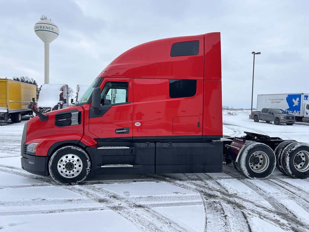 Slide images of 2026 MACK PIONEER 64T 76H