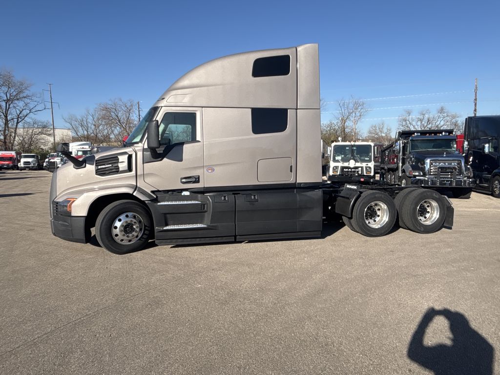 Slide images of 2026 MACK PIONEER 64T 76H