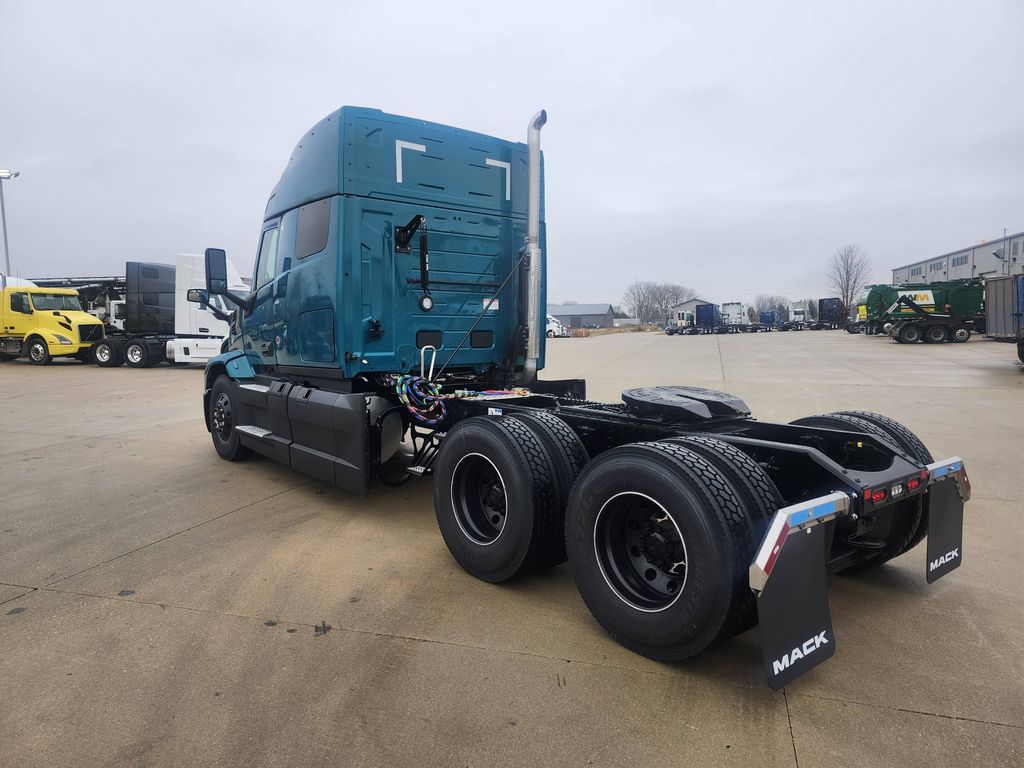 Slide images of 2026 MACK PIONEER 64T 64M