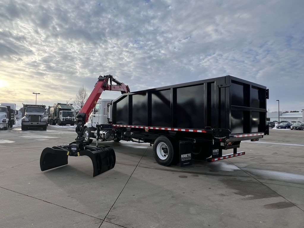 Slide images of 2026 MACK MD742