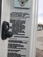 Slide images of 2025 ISUZU FTR