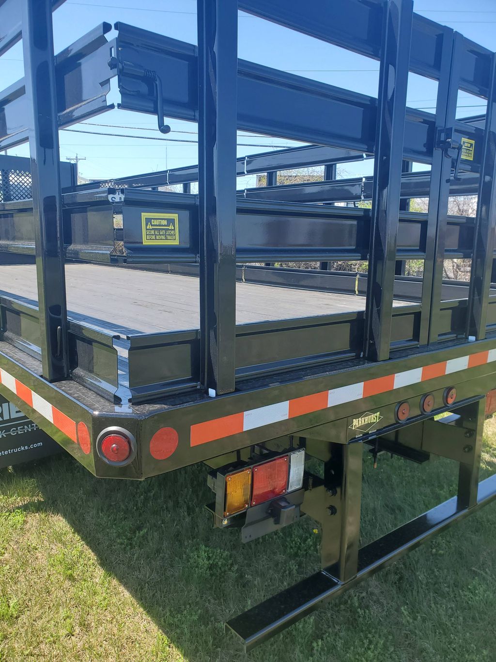 Slide images of 2024 ISUZU NPR GAS-HD