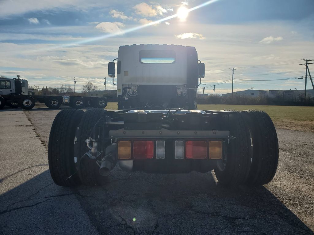 Slide images of 2025 ISUZU NRR