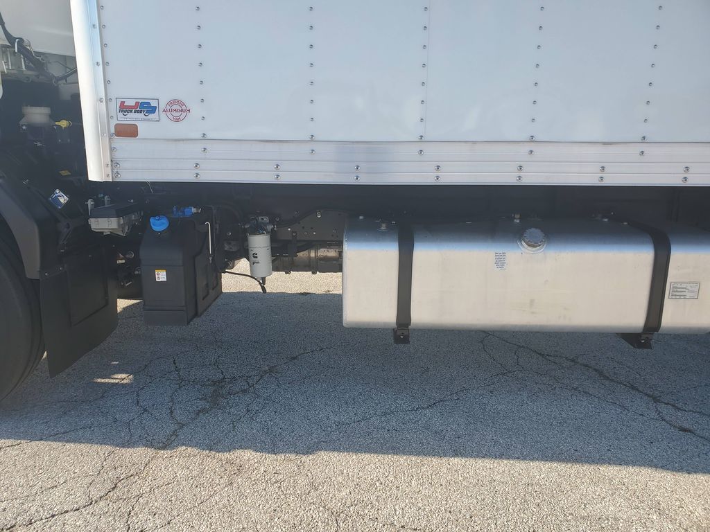 Slide images of 2025 ISUZU FTR