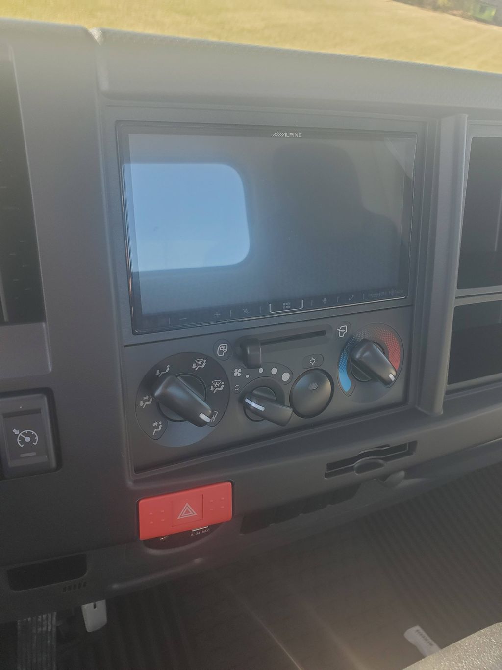 Slide images of 2024 ISUZU NPR GAS-HD