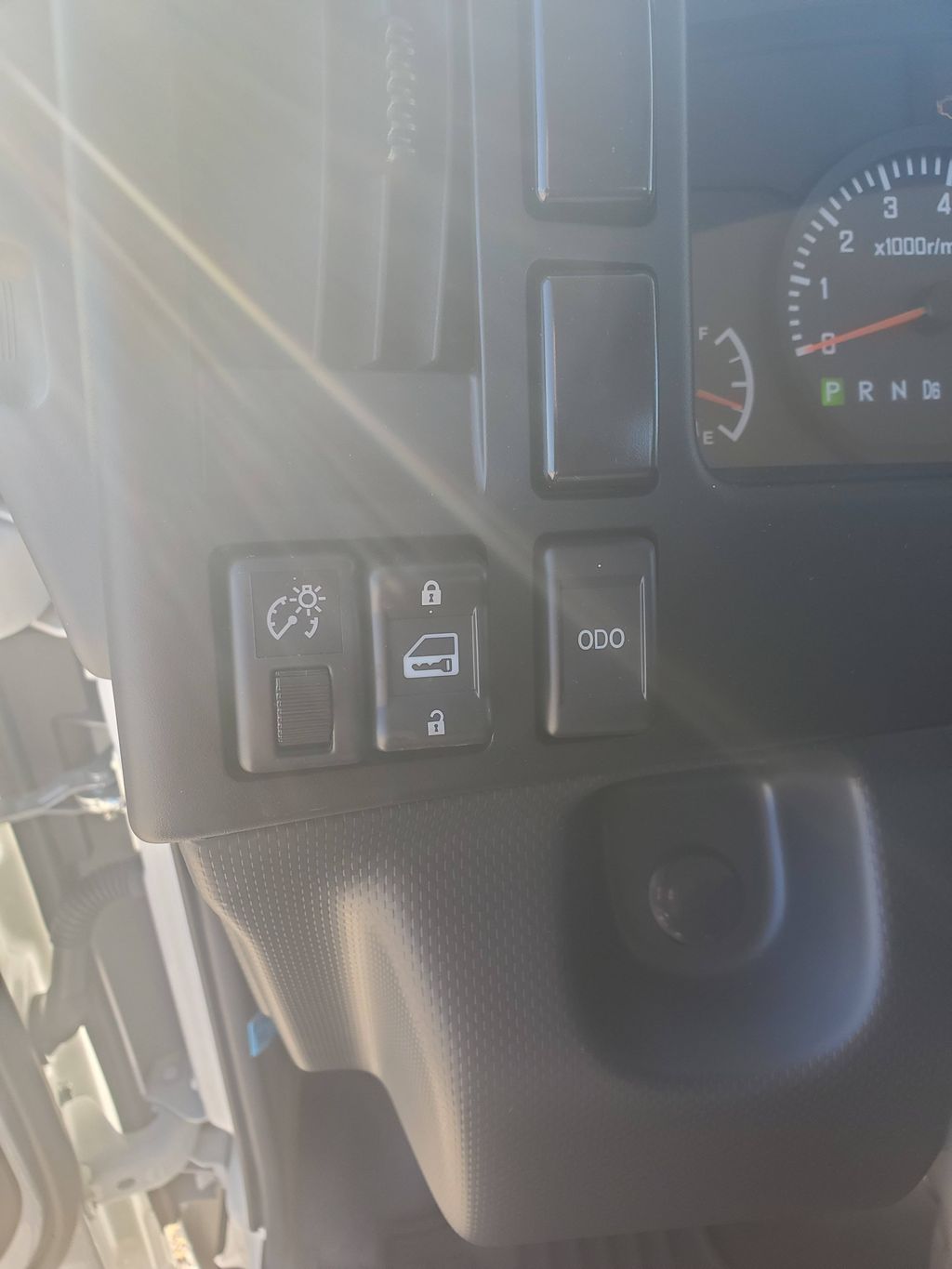 Slide images of 2024 ISUZU NPR GAS-HD