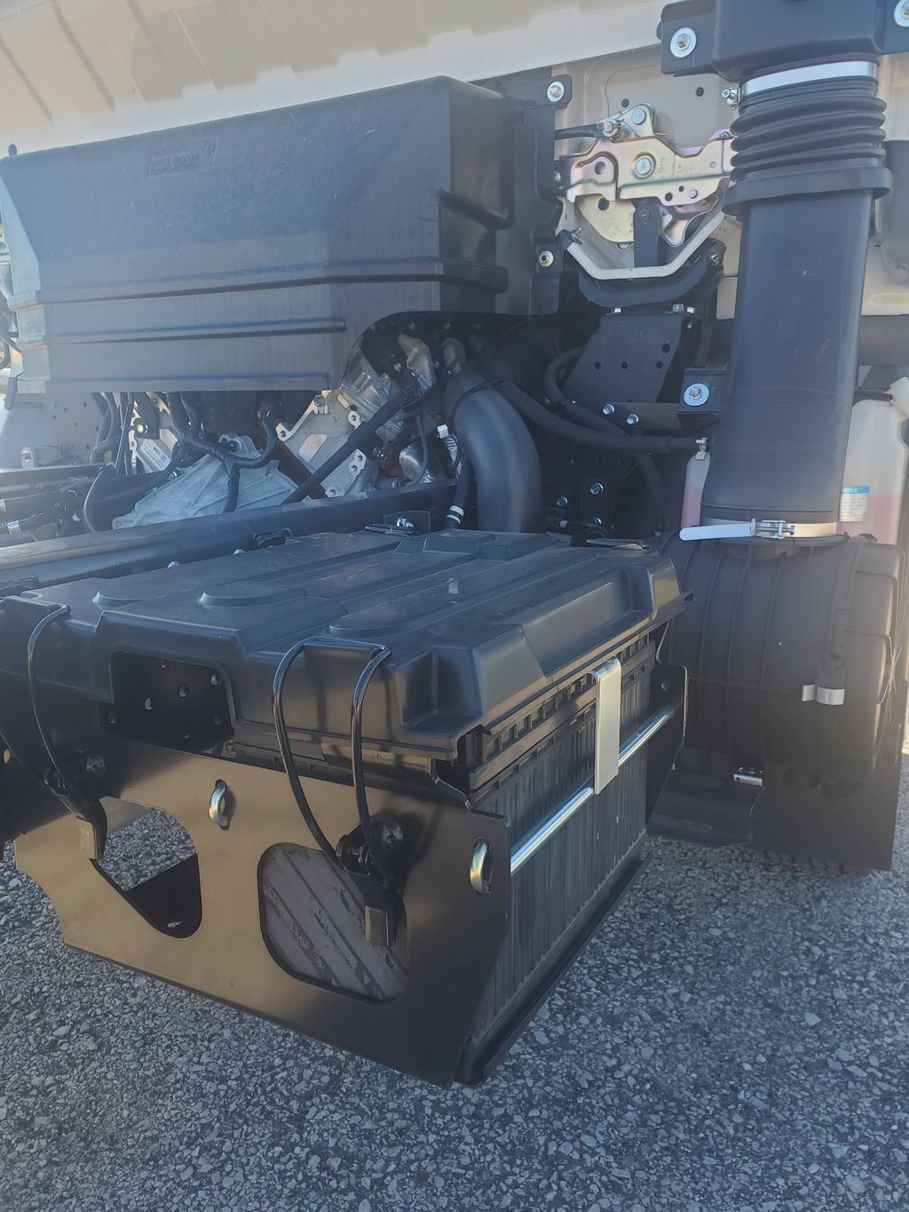 Slide images of 2024 ISUZU NPR GAS-HD