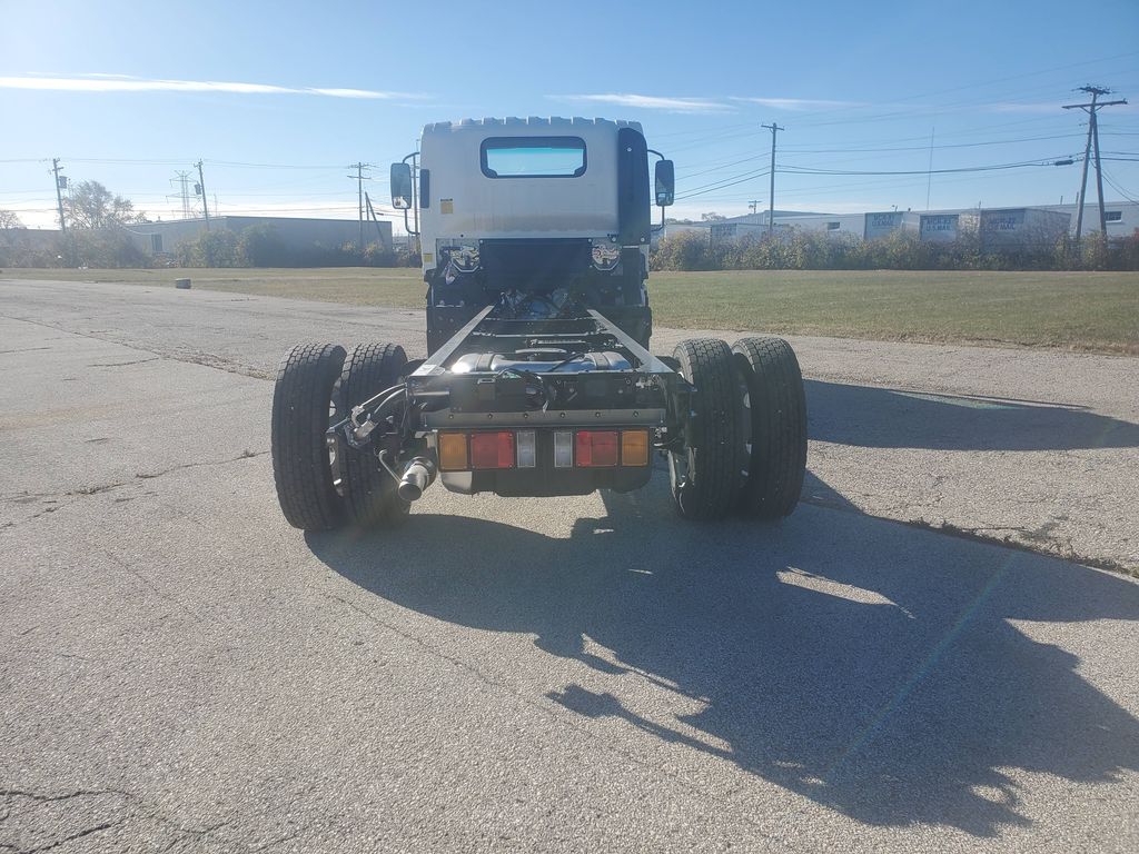 Slide images of 2024 ISUZU NPR GAS-HD