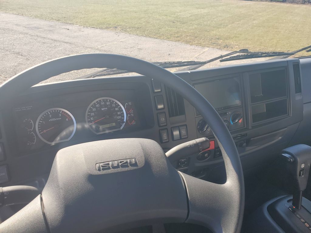 Slide images of 2025 ISUZU FTR