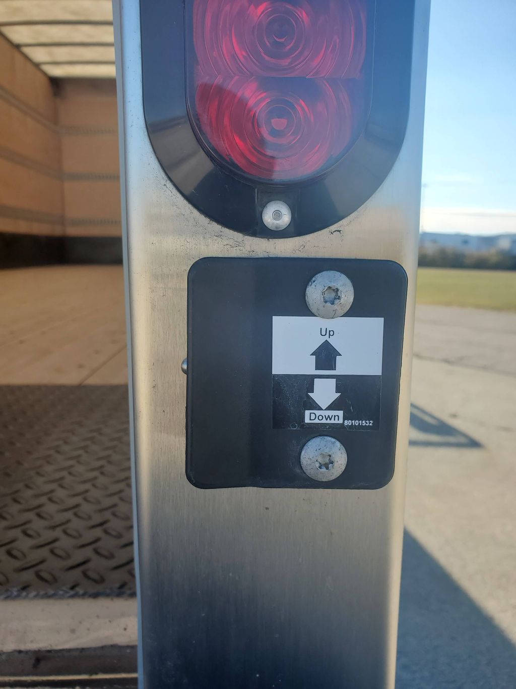 Slide images of 2025 ISUZU FTR