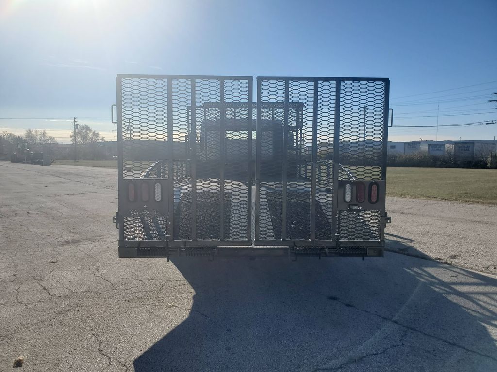 Slide images of 2025 ISUZU NPR GAS-HD