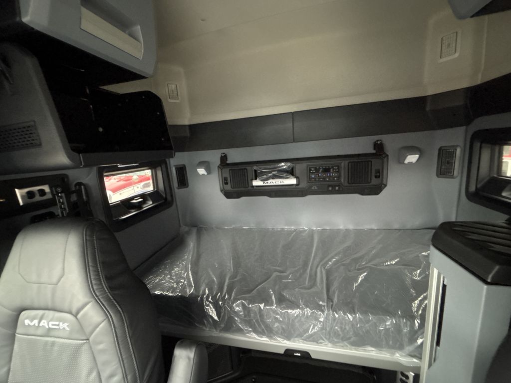 Slide images of 2026 MACK PIONEER 64T 64M