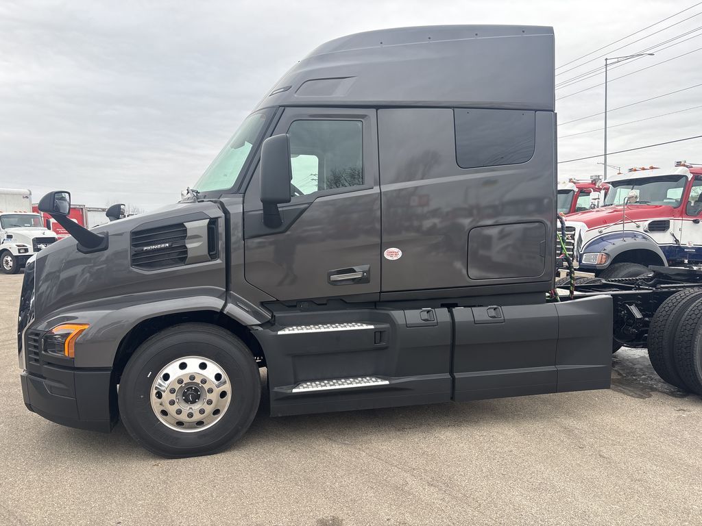 Slide images of 2026 MACK PIONEER 64T 64M