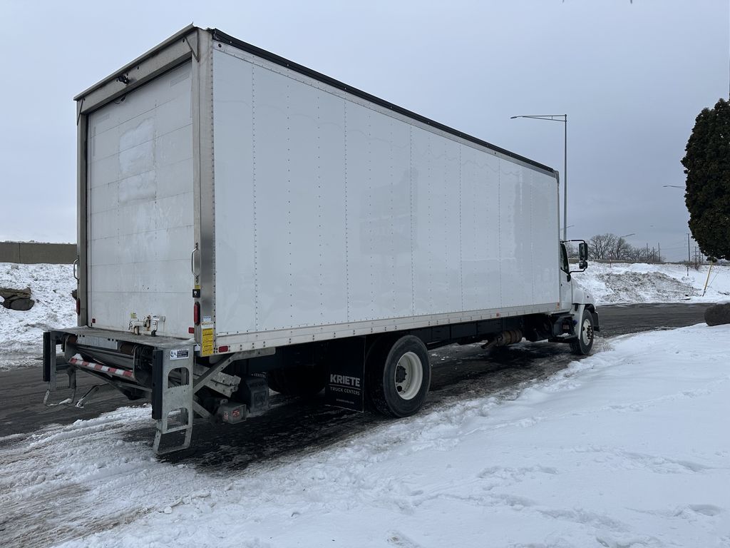 Slide images of 2023 HINO L6