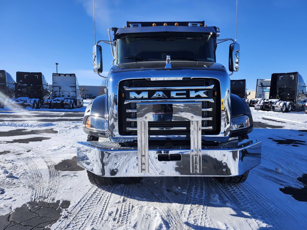 Slide images of 2026 MACK GR104B