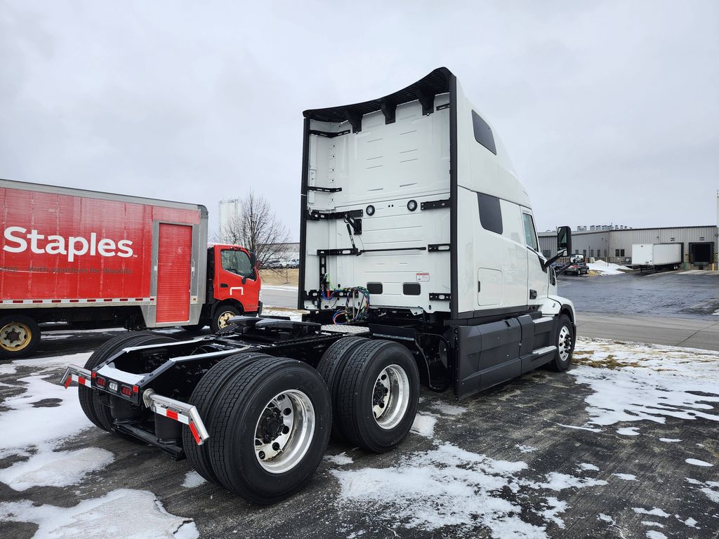Slide images of 2026 MACK PIONEER 64T 76H