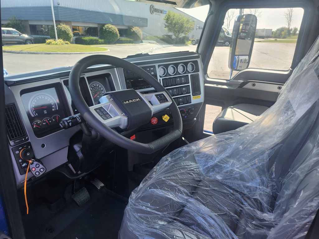 Slide images of 2026 MACK PINNACLE 64T DC