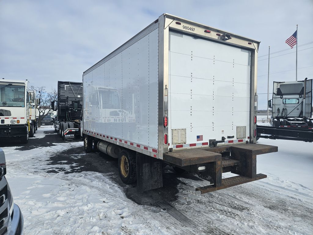 Slide images of 2018 HINO 195 