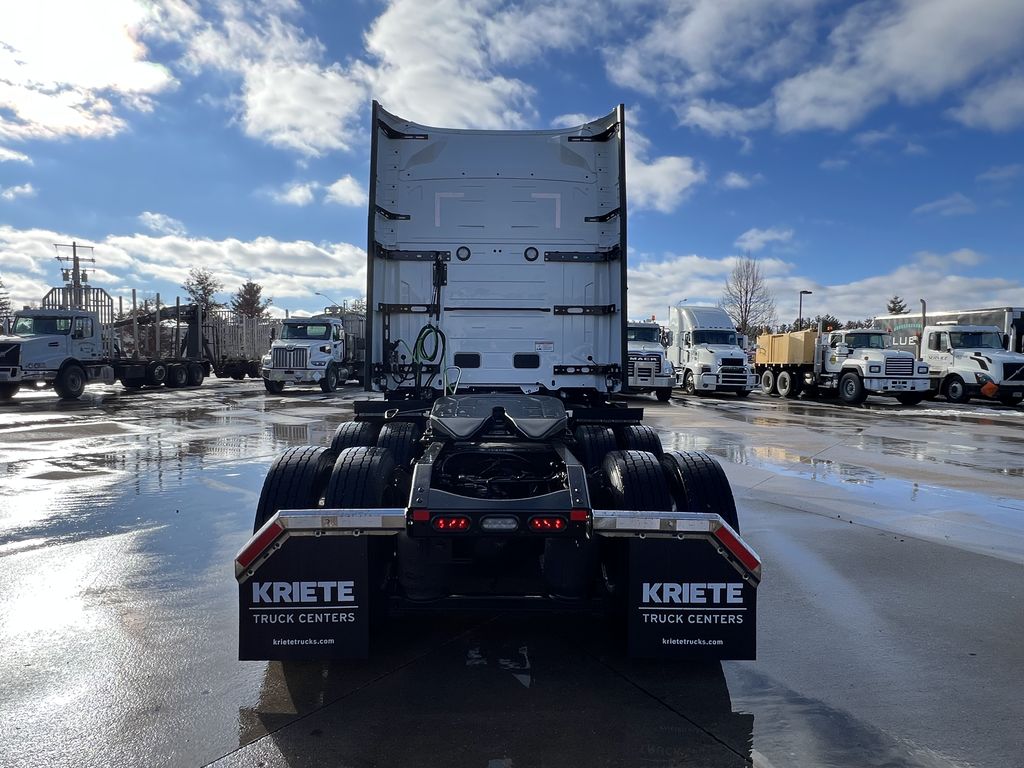 Slide images of 2026 MACK PIONEER 64T 64M