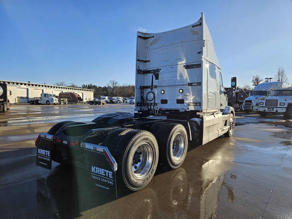 Slide images of 2026 MACK PIONEER 64T 64M