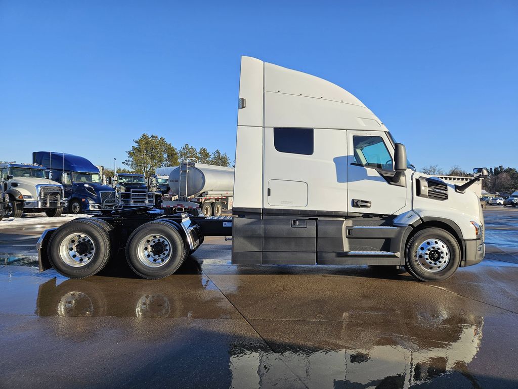 Slide images of 2026 MACK PIONEER 64T 64M