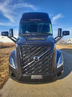 Slide images of 2026 VOLVO VNL64T860