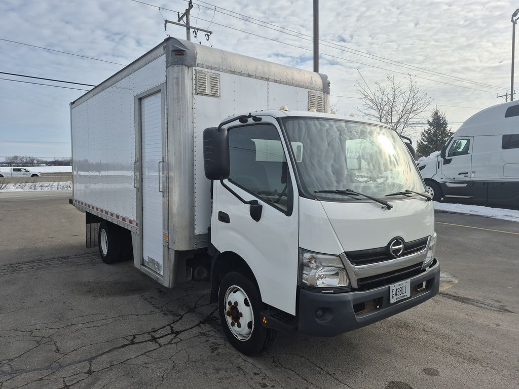 Slide images of 2018 HINO 195