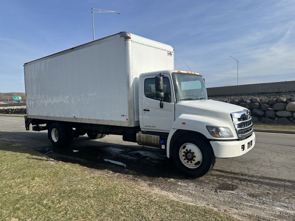 Slide images of 2018 HINO 268A