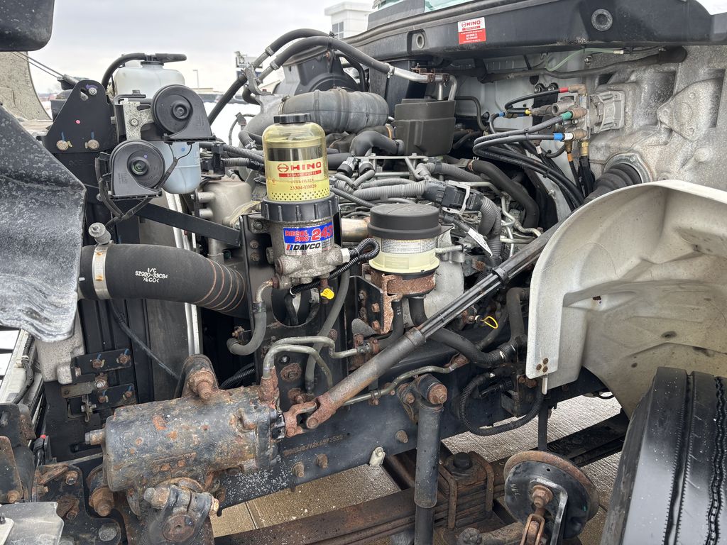 Slide images of 2019 HINO 268