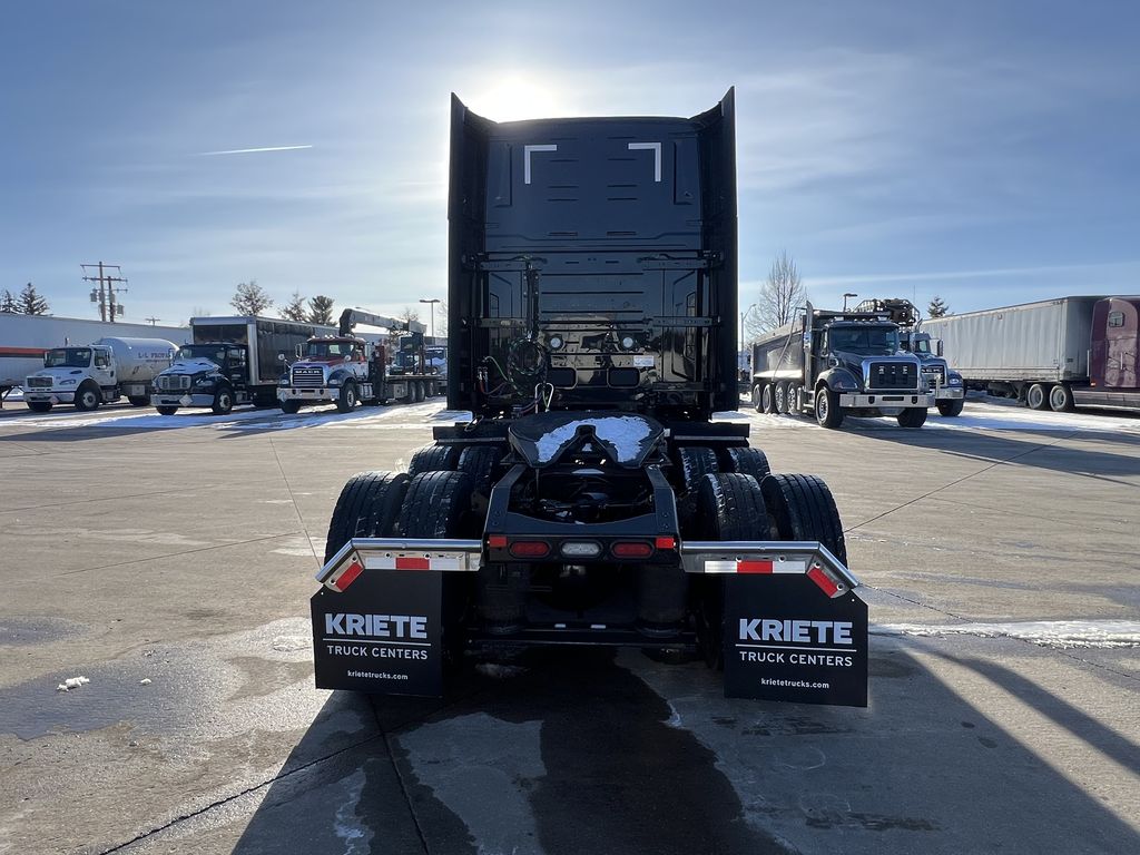 Slide images of 2026 MACK PIONEER 64T 76H