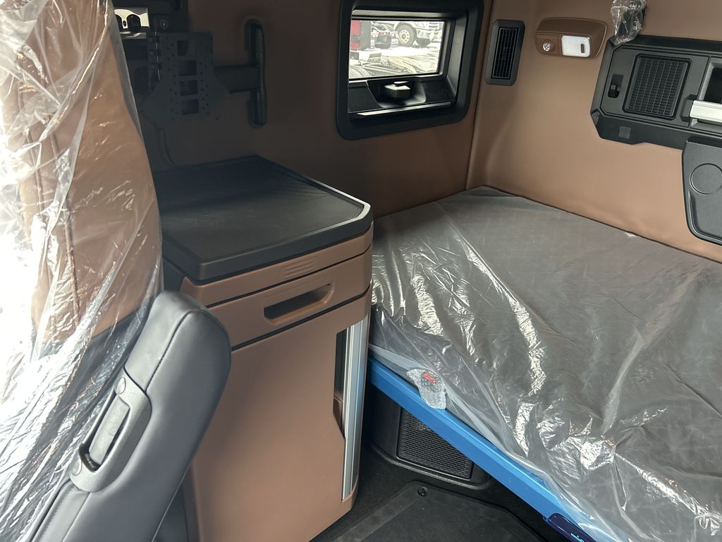 Slide images of 2026 MACK PIONEER 64T 76H