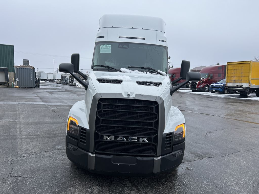 Slide images of 2026 MACK PIONEER 64T 44M