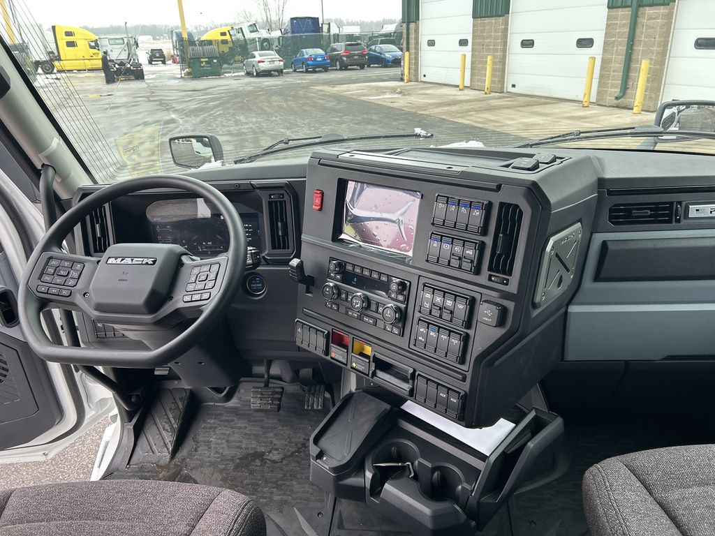 Slide images of 2026 MACK PIONEER 64T 44M