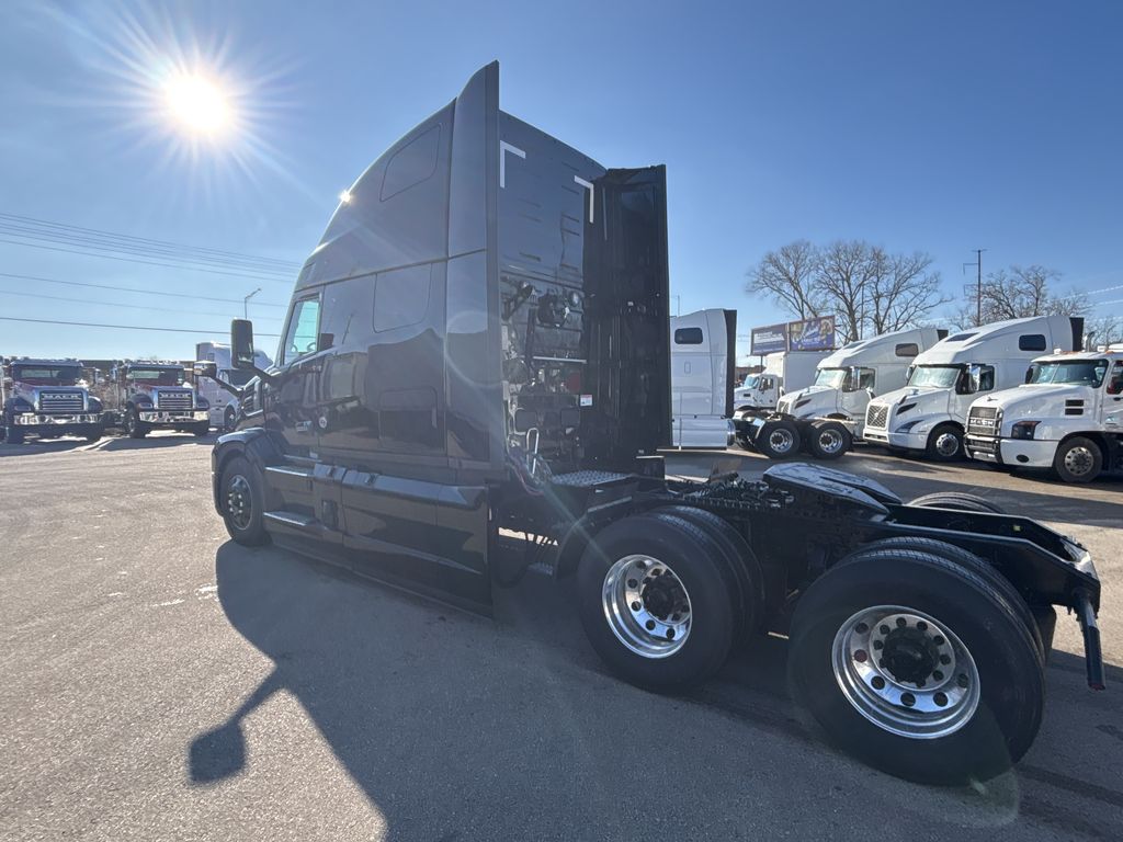 Slide images of 2026 MACK PIONEER 64T 76H