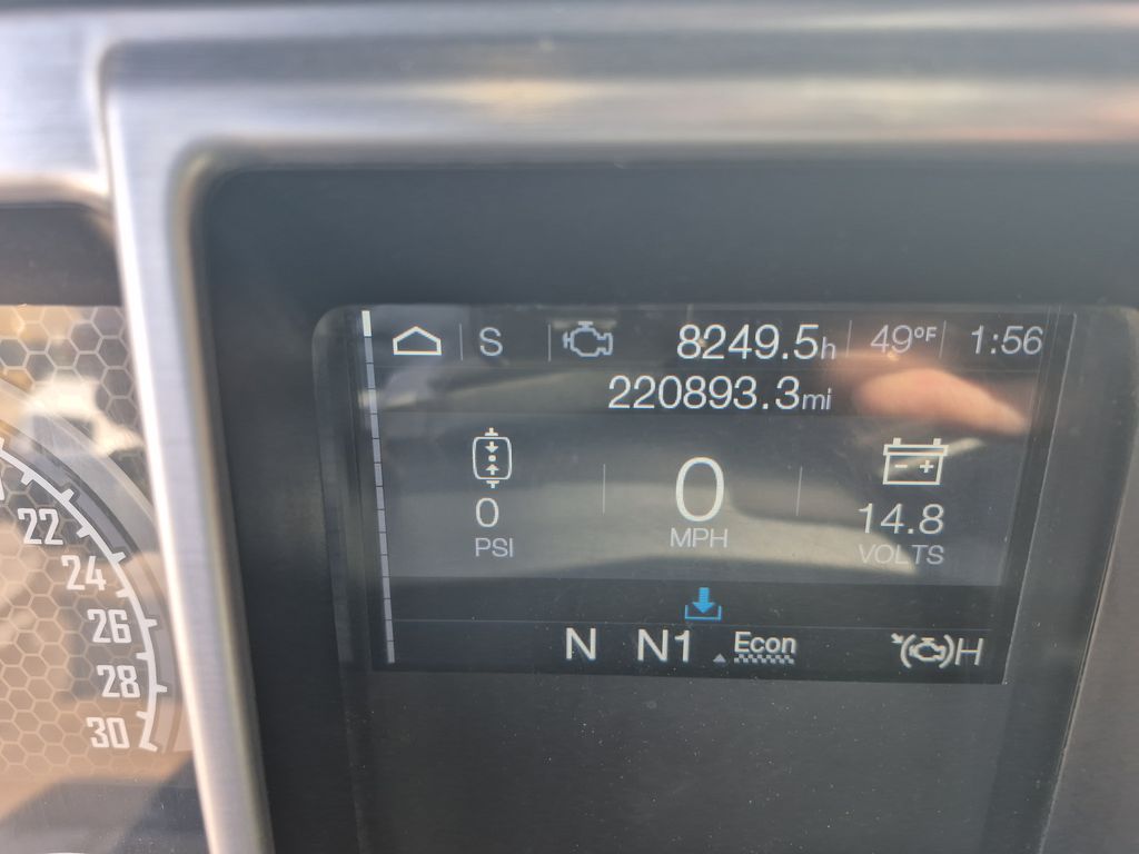 Slide images of 2022 MACK GR104BR