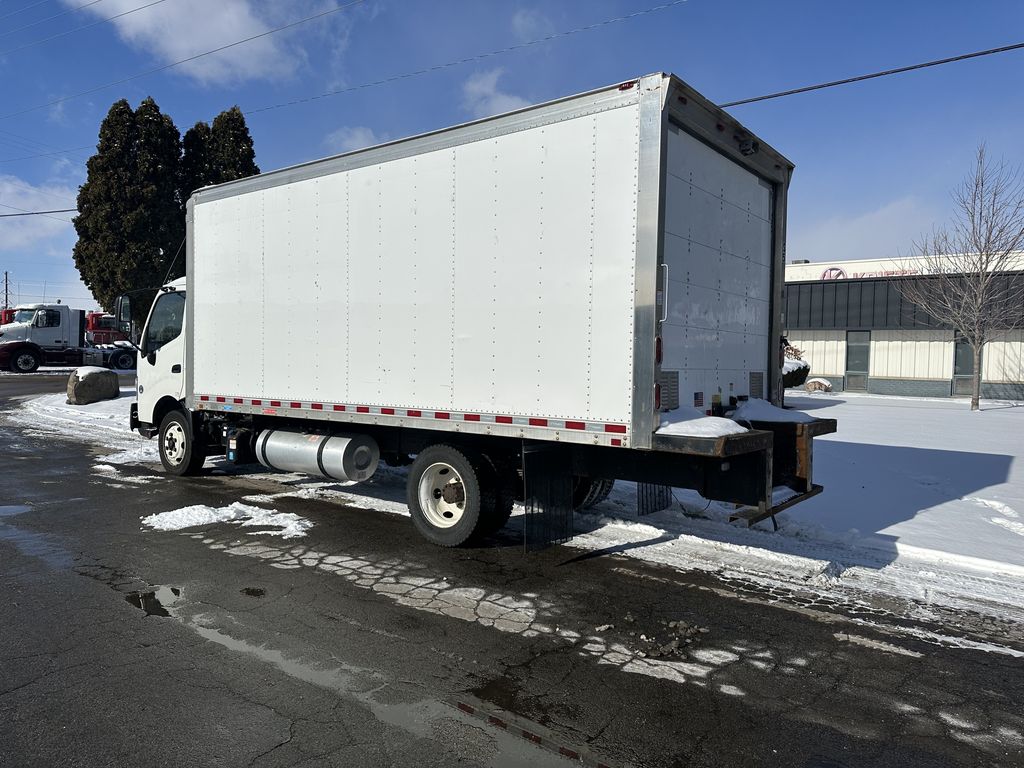 Slide images of 2018 HINO 195