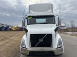 Slide images of 2022 VOLVO VNR64T300