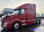 Slide images of 2022 VOLVO VNL64T860